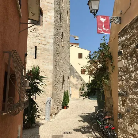Al Borgo Antico Appartement Terracina Buitenkant foto