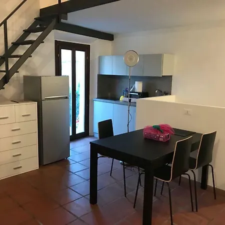 Al Borgo Antico Appartement Terracina Buitenkant foto