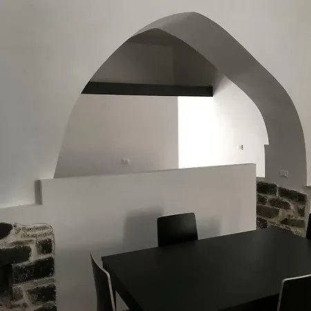 Al Borgo Antico Appartement Terracina Buitenkant foto